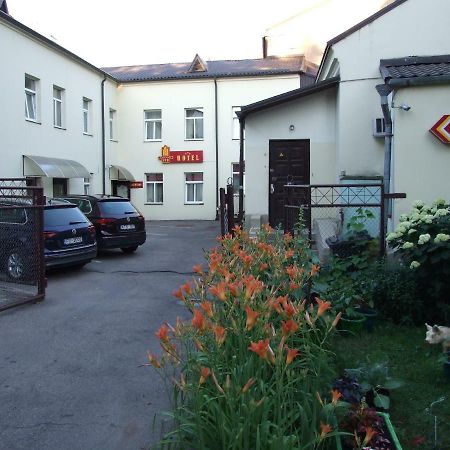 Hotel Leo Daugavpils Exterior foto